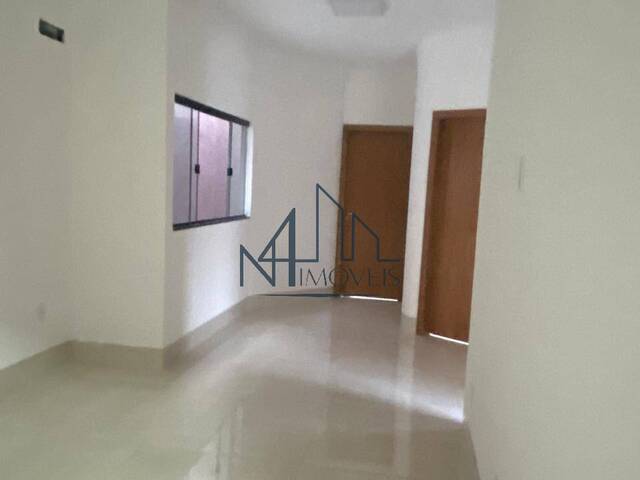 #1687 - Casa para Venda em Aparecida de Goiânia - GO