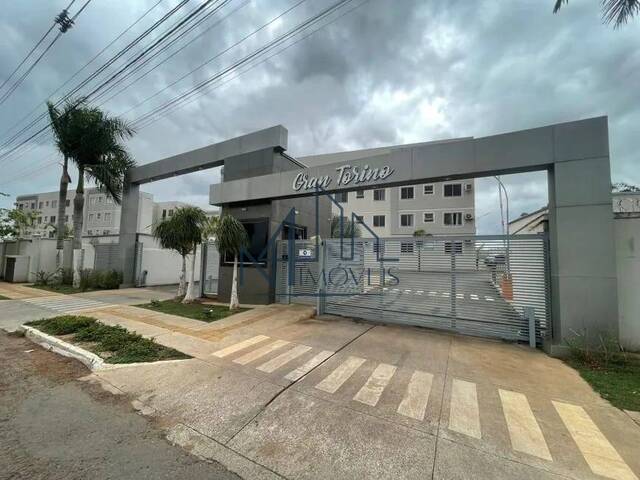 #1690 - Apartamento para Venda em Aparecida de Goiânia - GO