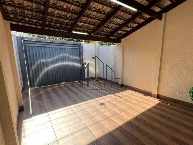 #1728 - Casa para Venda em Goiânia - GO - 2