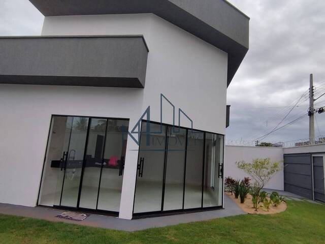 #1730 - Casa para Venda em Goiânia - GO - 2