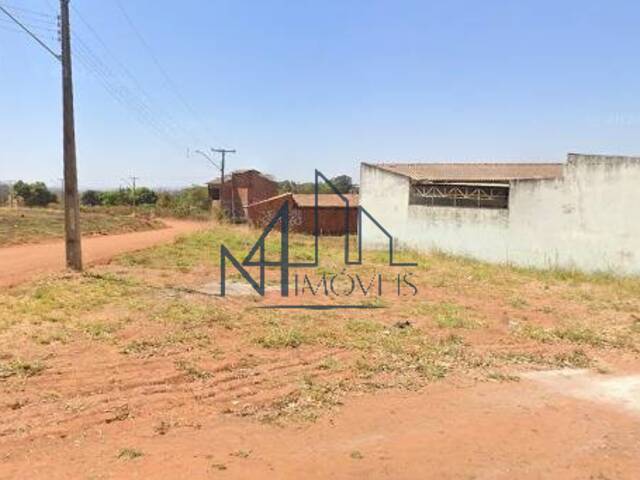 #1746 - Terreno para Venda em Goiânia - GO - 1