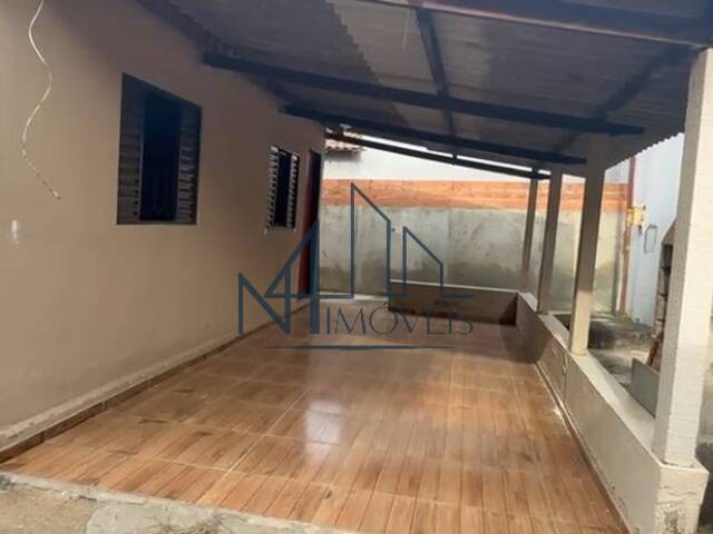 #1777 - Casa para Venda em Aparecida de Goiânia - GO