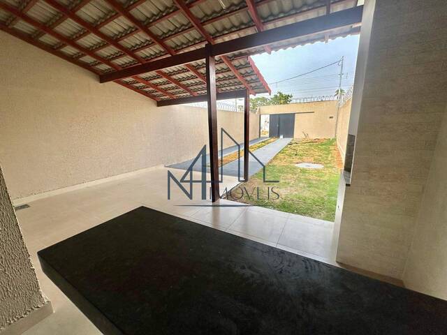 #1874 - Casa para Venda em Aparecida de Goiânia - GO
