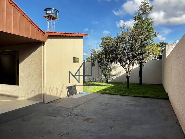 #1882 - Casa para Venda em Aparecida de Goiânia - GO