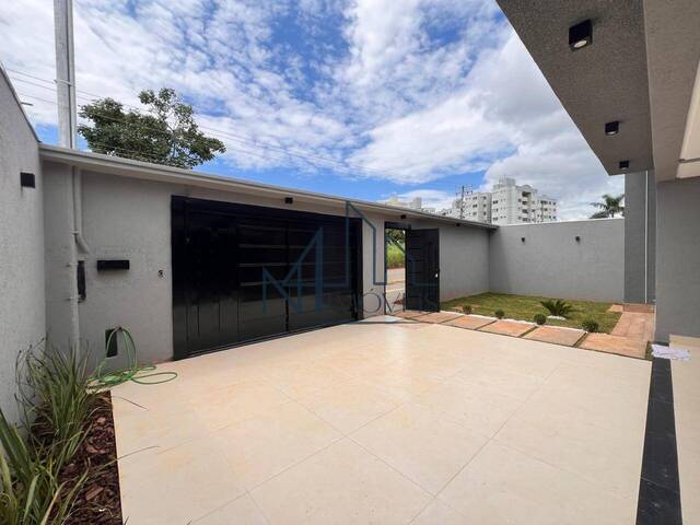 #1933 - Casa para Venda em Goiânia - GO - 3