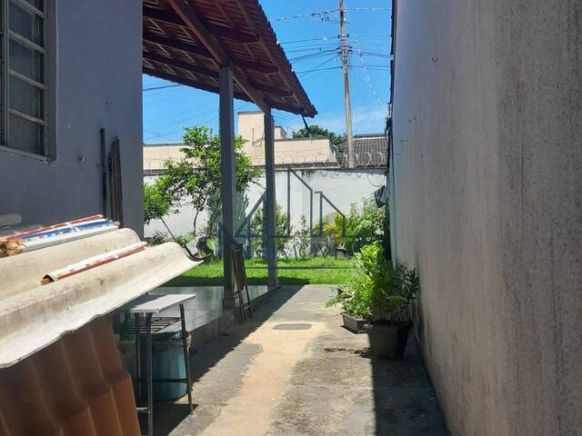 Casa para Venda em Aparecida de Goiânia - 5