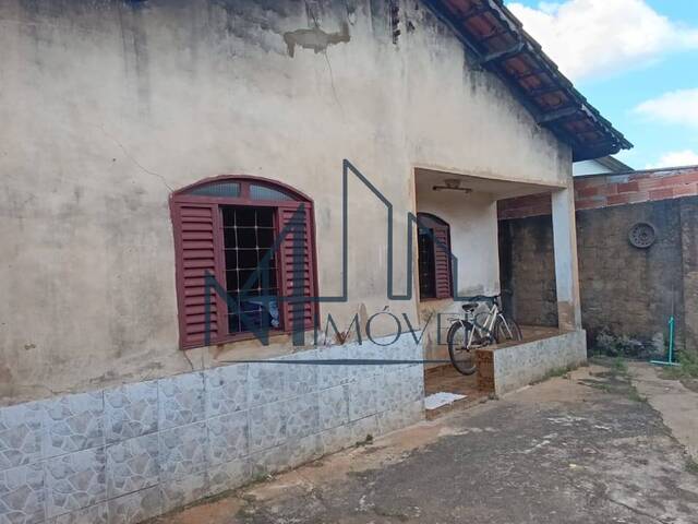 #1986 - Casa para Venda em Aparecida de Goiânia - GO - 1