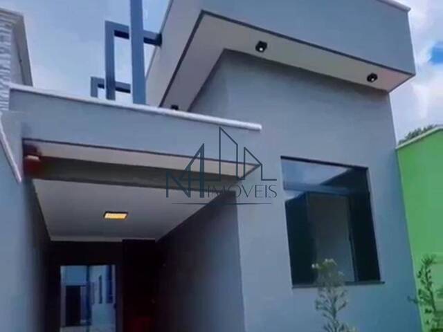 #1997 - Casa para Venda em Aparecida de Goiânia - GO - 2