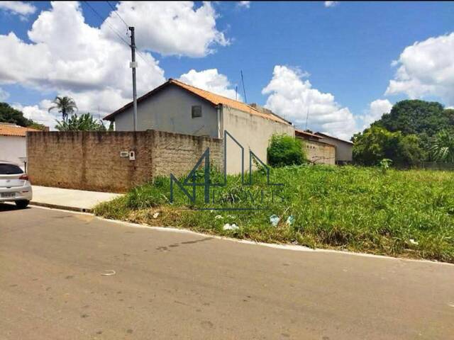 #2006 - Área para Venda em Aparecida de Goiânia - GO - 3