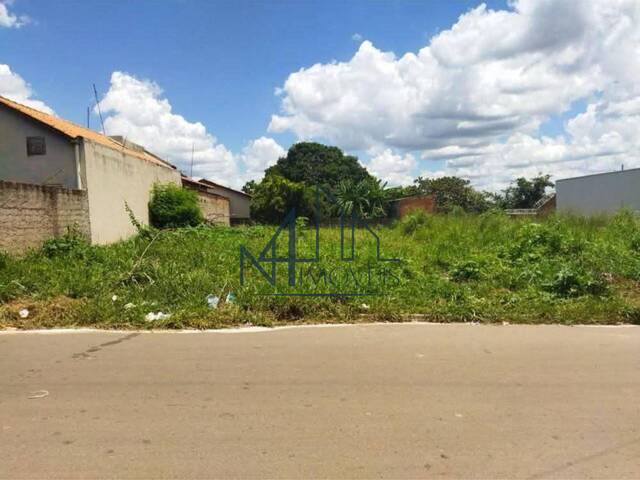 #2006 - Área para Venda em Aparecida de Goiânia - GO - 2
