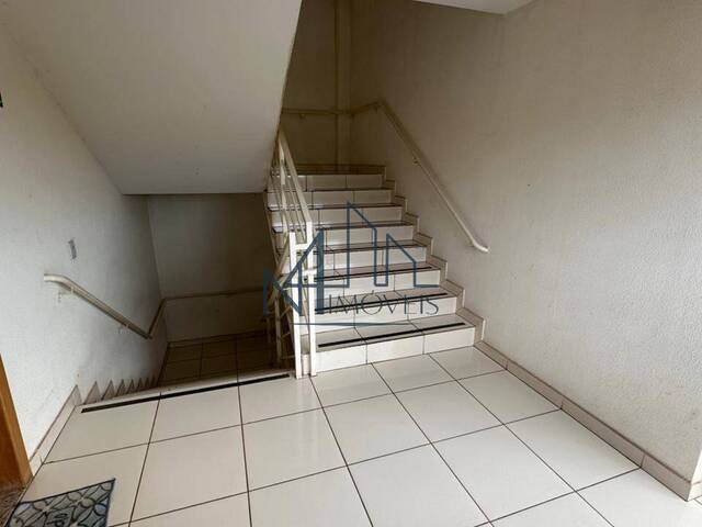 #2007 - Apartamento para Venda em Aparecida de Goiânia - GO - 3