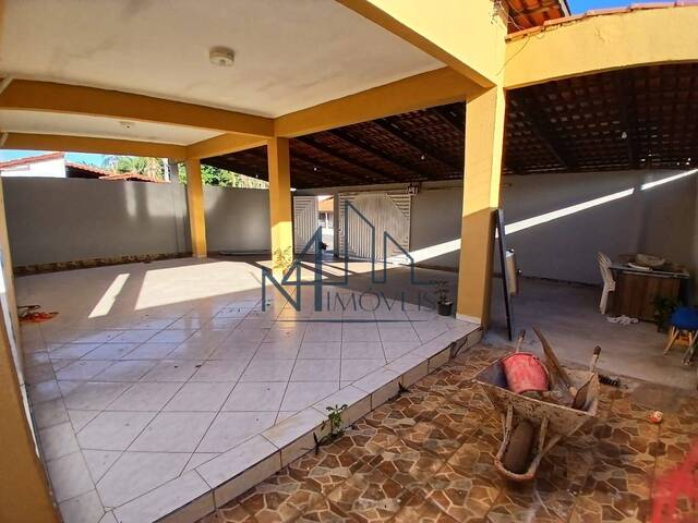 #2040 - Casa para Venda em Aparecida de Goiânia - GO - 3