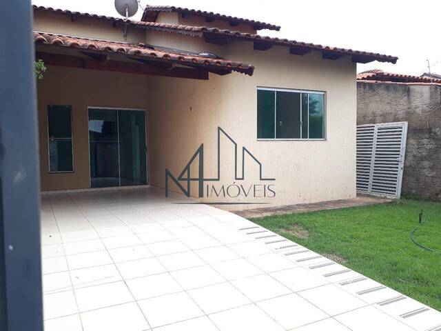 #2032 - Casa para Venda em Aparecida de Goiânia - GO - 2