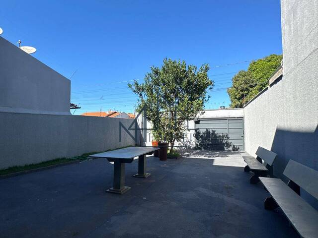 #2050 - Sobrado para Venda em Aparecida de Goiânia - GO - 2