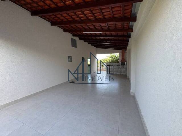 #2056 - Casa para Venda em Aparecida de Goiânia - GO - 3