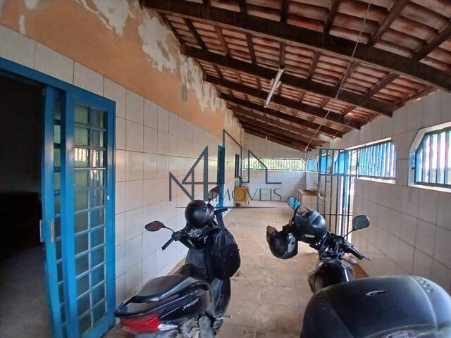 #2080 - Casa para Venda em Aparecida de Goiânia - GO - 2