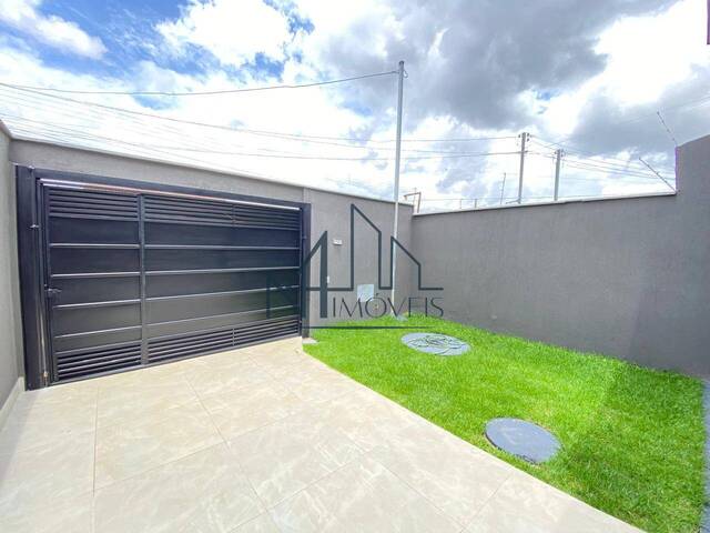 #2112 - Casa para Venda em Aparecida de Goiânia - GO - 2