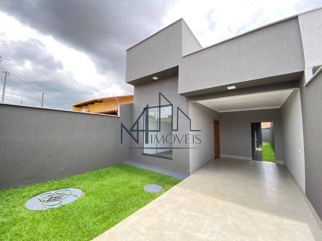 #2112 - Casa para Venda em Aparecida de Goiânia - GO - 1