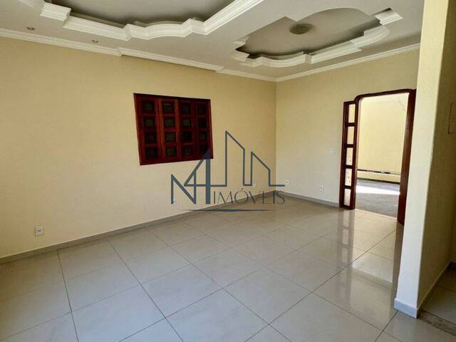 #2114 - Casa para Venda em Aparecida de Goiânia - GO - 3