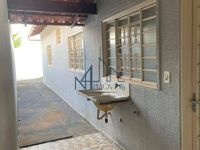 #2141 - Casa para Venda em Aparecida de Goiânia - GO - 2
