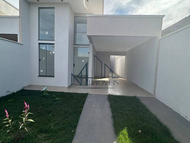 #2146 - Casa para Venda em Aparecida de Goiânia - GO - 2