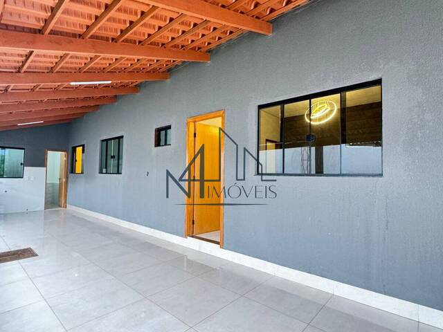 #2147 - Casa para Venda em Aparecida de Goiânia - GO - 3