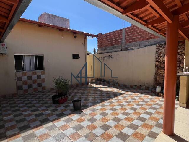 Casa para Venda em Goiânia - 4