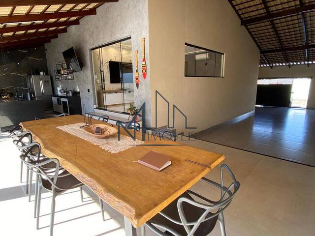#2161 - Casa para Venda em Aparecida de Goiânia - GO - 3
