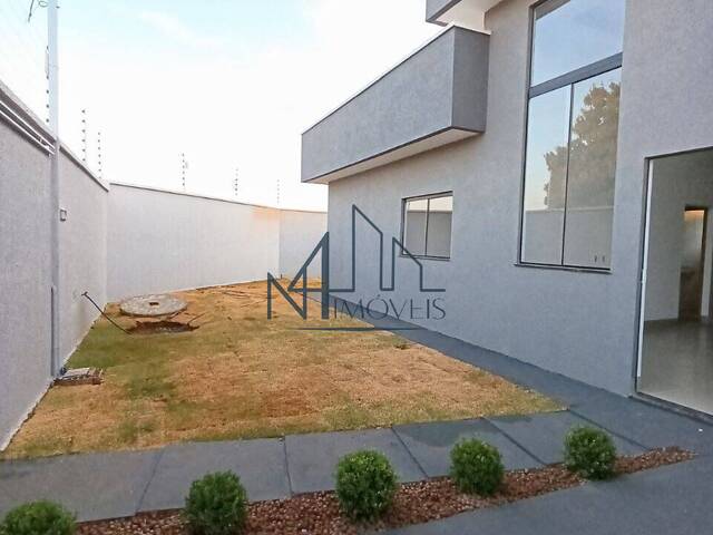 #2167 - Casa para Venda em Aparecida de Goiânia - GO - 2