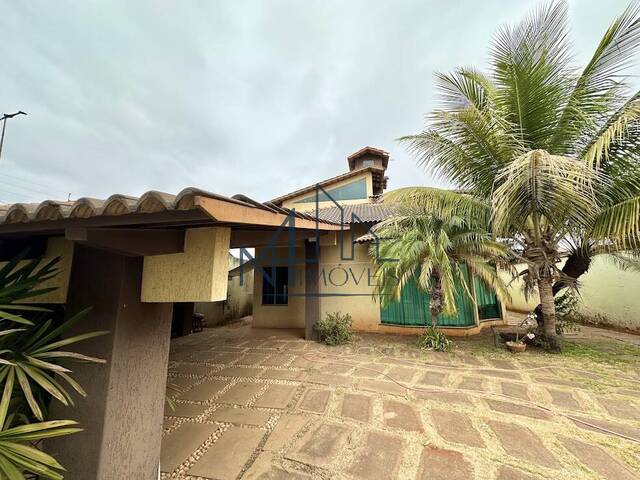 #2185 - Casa para Venda em Aparecida de Goiânia - GO - 1
