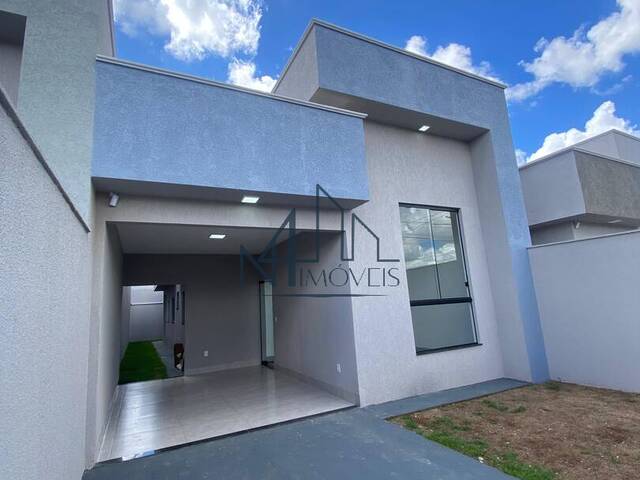 #2218 - Casa para Venda em Aparecida de Goiânia - GO - 1