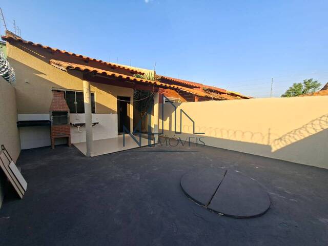 #2233-Bi - Casa para Venda em Aparecida de Goiânia - GO - 2