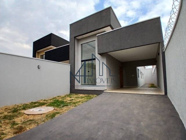 #2239 - Casa para Venda em Aparecida de Goiânia - GO - 1
