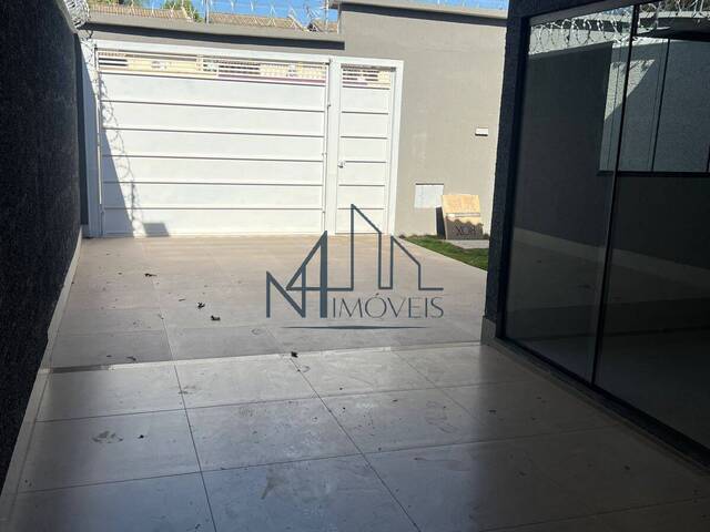 #2242 - Casa para Venda em Aparecida de Goiânia - GO - 2