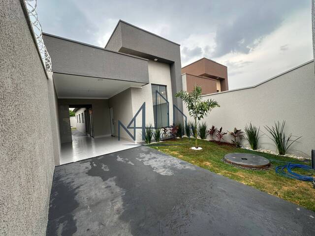 #2244 - Casa para Venda em Aparecida de Goiânia - GO - 1