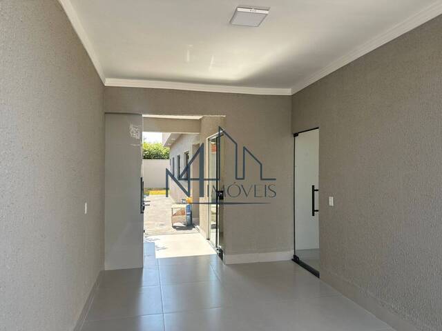 #2244 - Casa para Venda em Aparecida de Goiânia - GO - 3