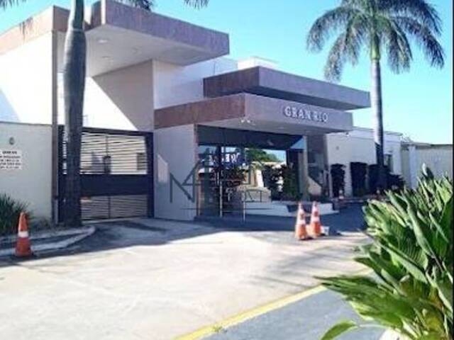 #2245 - Apartamento para Venda em Goiânia - GO - 1