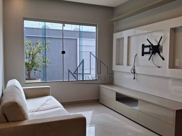 #2247 - Sobrado para Venda em Goiânia - GO - 3