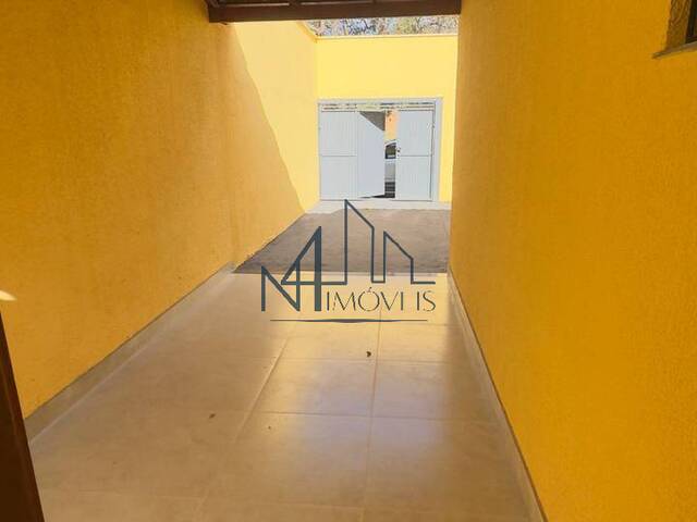 #2265 - Casa para Venda em Aparecida de Goiânia - GO - 3