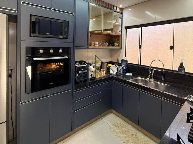 #2267 - Casa para Venda em Aparecida de Goiânia - GO - 1