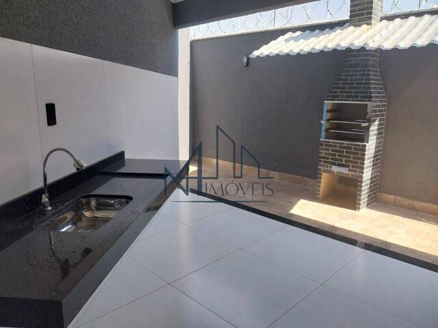 #2270 - Casa para Venda em Aparecida de Goiânia - GO - 2