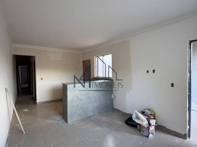 #2285 - Casa para Venda em Aparecida de Goiânia - GO - 3