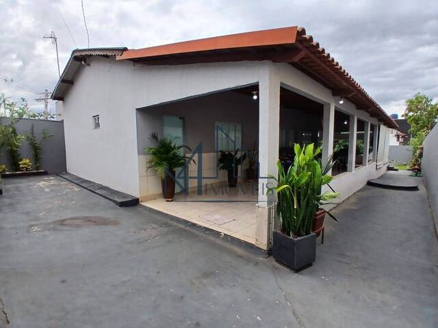 Venda em Independência - 2º Complemento - Aparecida de Goiânia