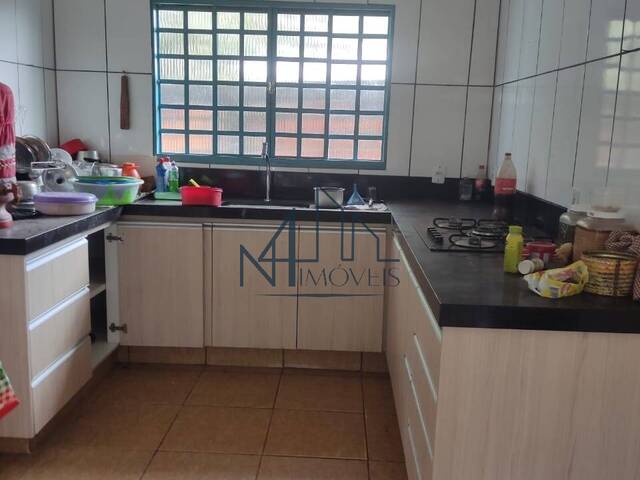 #2300 - Casa para Venda em Aparecida de Goiânia - GO