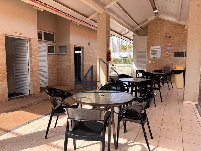 Apartamento para Venda em Goiânia - 4