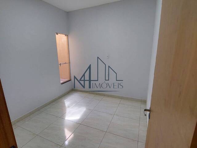 #2307-BI - Casa para Venda em Goiânia - GO - 2