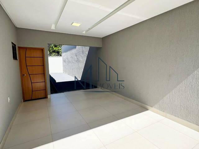 #2312 - Casa para Venda em Aparecida de Goiânia - GO