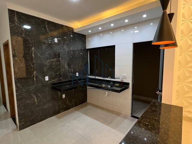 Casa para Venda em Goiânia - 5