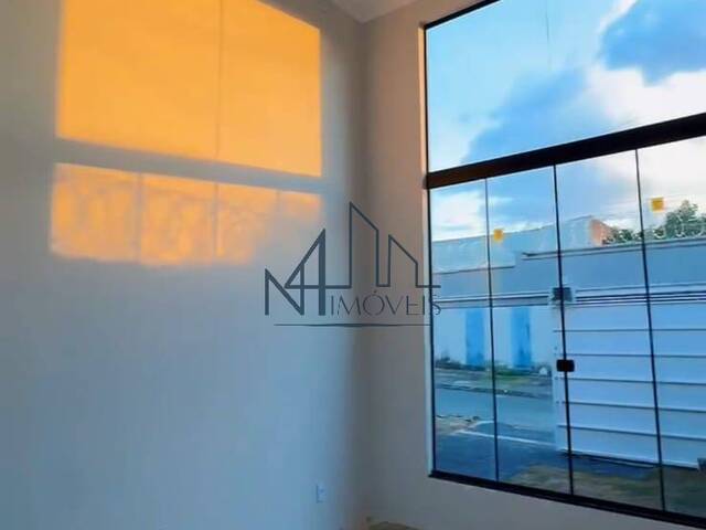 #2357 - Casa para Venda em Aparecida de Goiânia - GO - 3