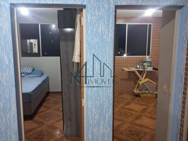 Apartamento para Venda em Aparecida de Goiânia - 5